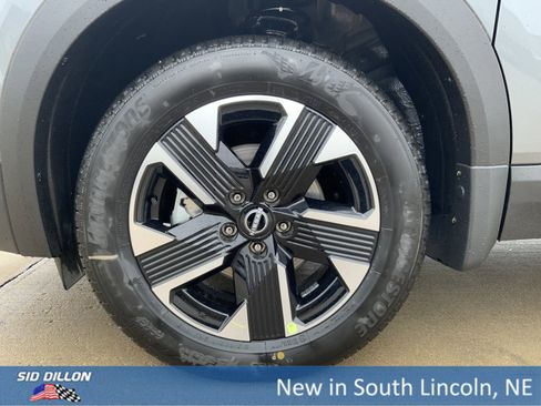 New 2026 Nissan Kicks SV w/ SV Premium Package image 11