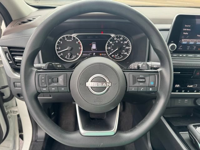 Used 2023 Nissan Rogue SV AWD/4WD image 12