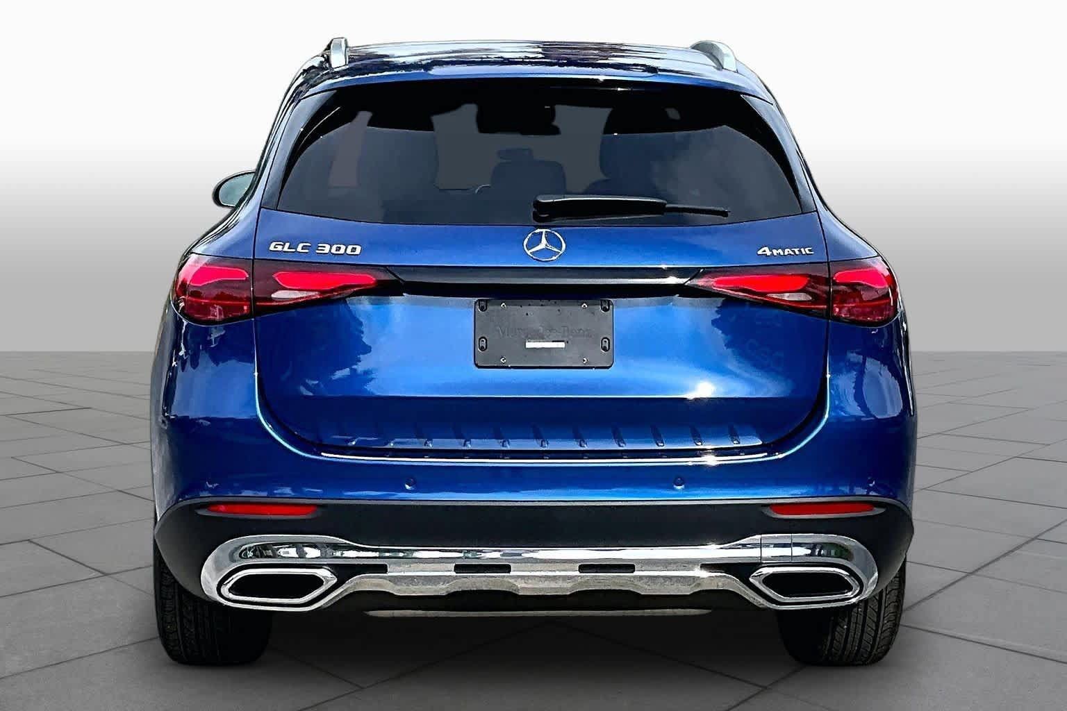 Certified 2025 Mercedes-Benz GLC 300 4MATIC image 5