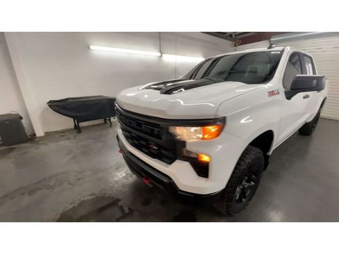 Used 2024 Chevrolet Silverado 1500 Custom Trail Boss image 4