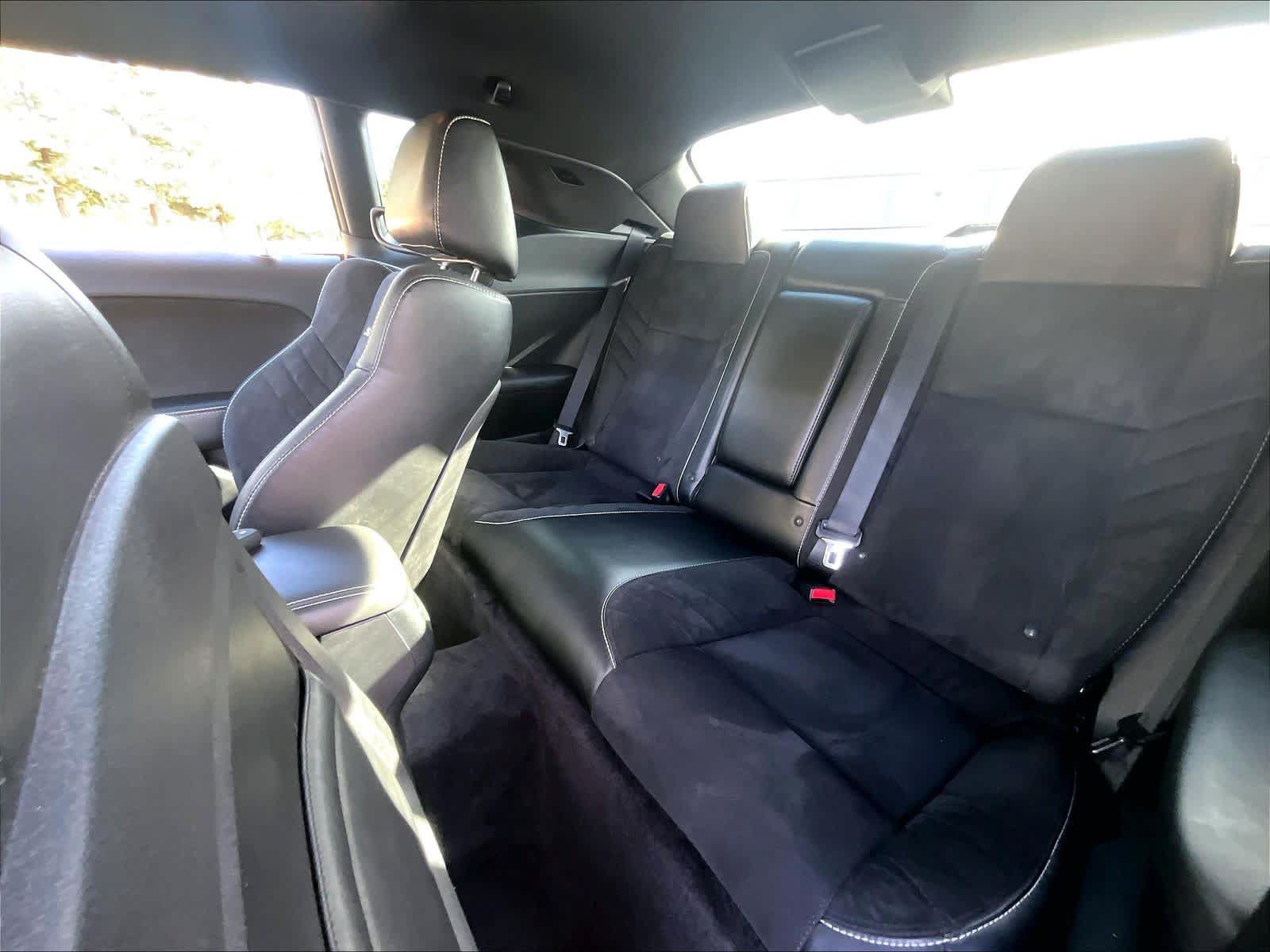 Used 2017 Dodge Challenger SRT Hellcat RWD image 29