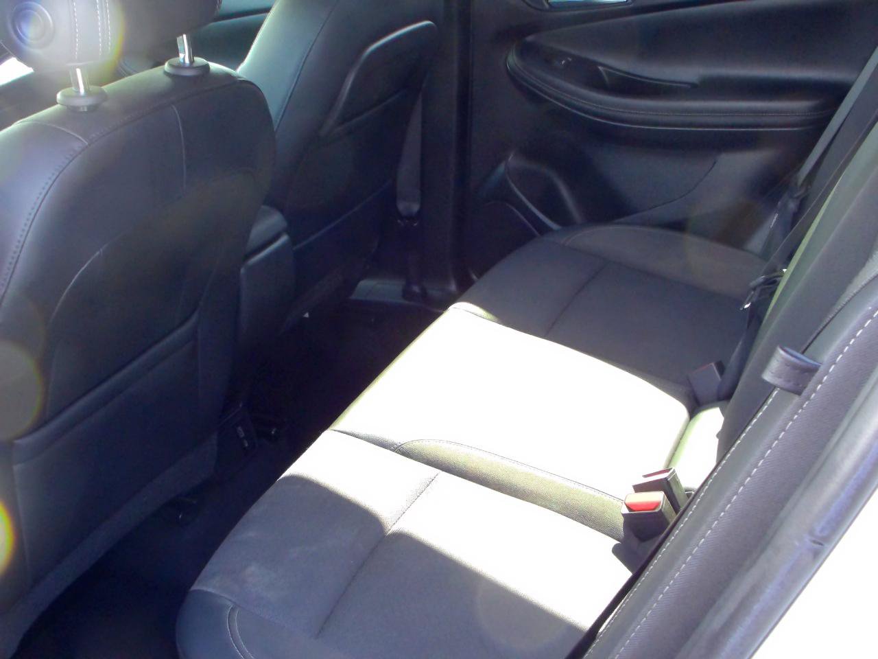 Used 2022 Buick Encore GX Preferred w/ Cold Weather Comfort Package FWD image 6