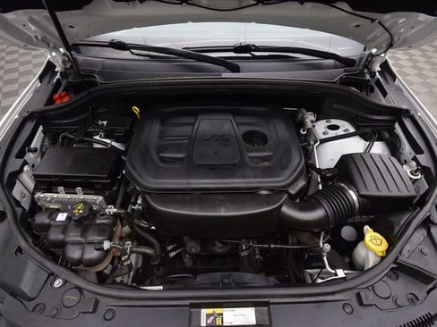 Used 2020 Jeep Grand Cherokee Altitude image 28