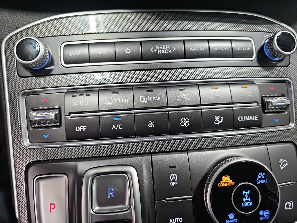 Used 2023 Hyundai Santa Fe SEL AWD/4WD image 21
