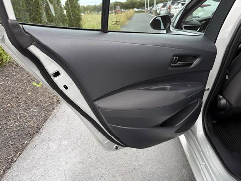 Certified 2024 Toyota Corolla LE image 28