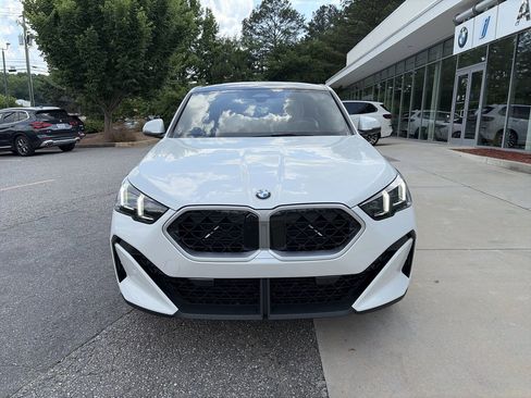 Certified 2026 BMW X2 xDrive28i AWD/4WD image 3