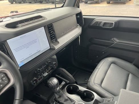 New 2026 Ford Bronco Badlands AWD/4WD image 12