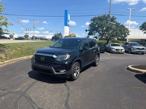Used 2023 Honda Passport EX-L image 9