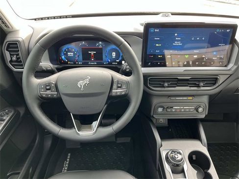 Used 2025 Ford Bronco Sport Outer Banks w/ Outer Banks Tech Package+ image 11