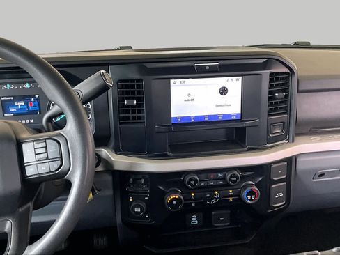 Used 2026 Ford F350 XLT AWD/4WD image 7