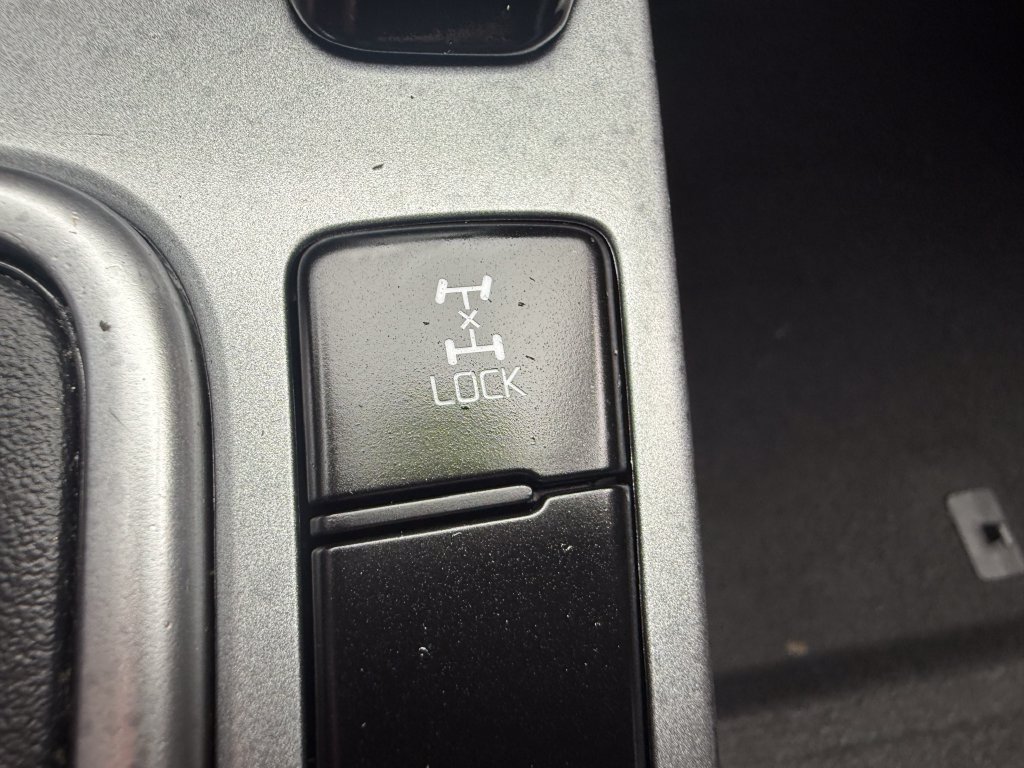 Used 2024 Kia Seltos LX AWD/4WD image 21