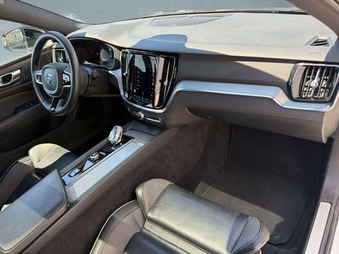 Certified 2024 Volvo S60 B5 Plus FWD image 31