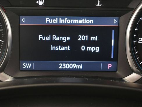 Used 2022 Chevrolet Equinox Premier FWD image 25