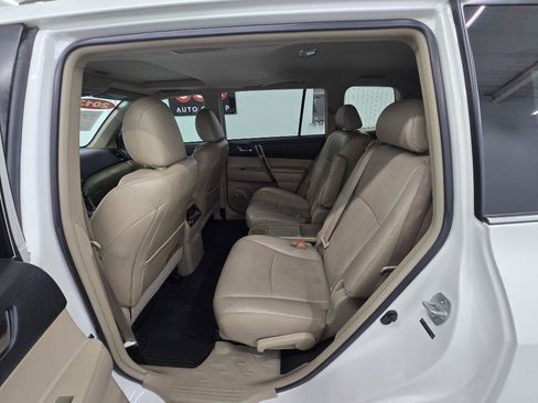 Used 2013 Toyota Highlander Limited FWD image 22