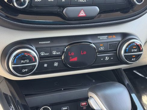 Certified 2022 Kia Soul EX w/ Paint Protection Package FWD image 26