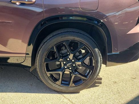 Used 2024 Chevrolet Traverse RS image 8