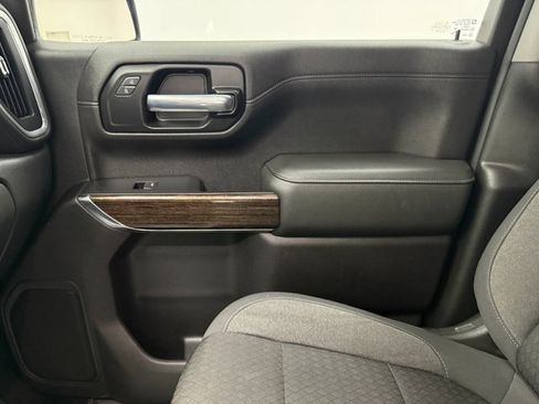Used 2021 GMC Sierra 1500 SLE w/ Driver Alert Package I image 22