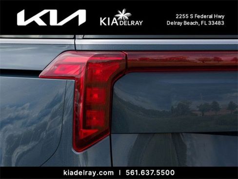 New 2026 Kia Carnival SX image 11