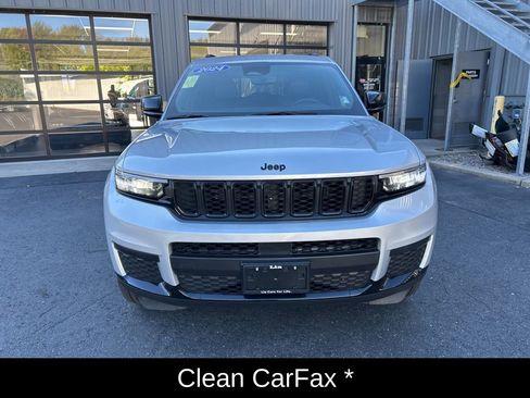 Certified 2024 Jeep Grand Cherokee L Laredo image 8