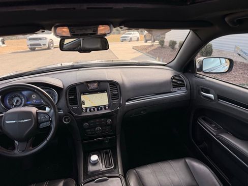 Used 2023 Chrysler 300 S image 24