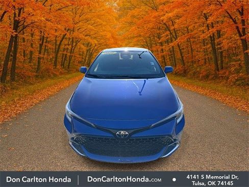 Used 2025 Toyota Corolla XSE image 2