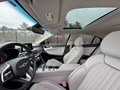 Used 2021 Genesis G70 3.3T image 18