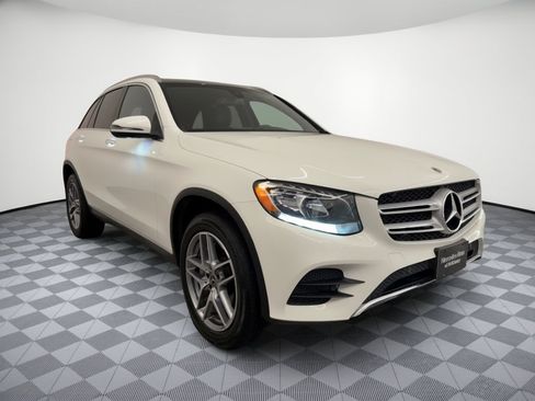 Certified 2019 Mercedes-Benz GLC 300 image 31