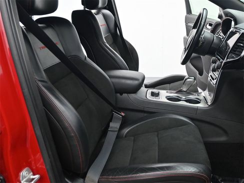 Used 2021 Jeep Grand Cherokee Trailhawk image 21