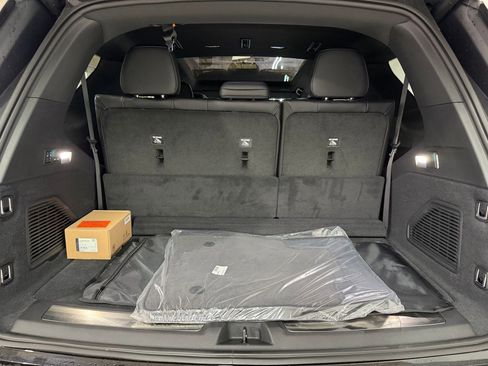 New 2026 Cadillac Escalade IQL Luxury AWD/4WD image 46