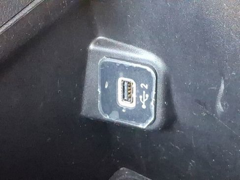 Certified 2022 Jeep Wrangler Willys image 26