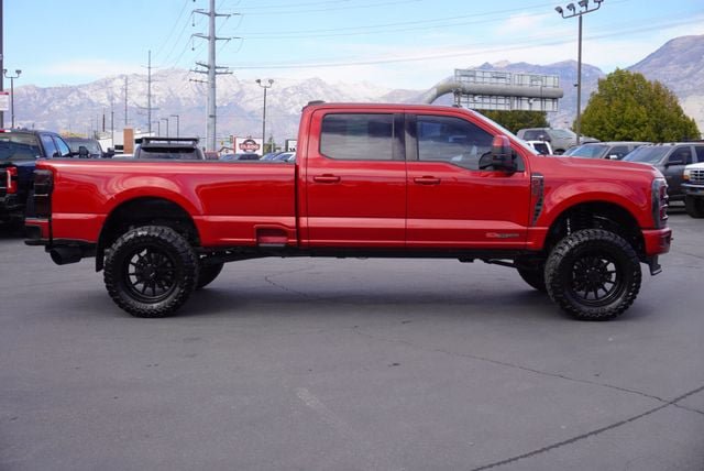Used 2024 Ford F350 Platinum AWD/4WD image 15