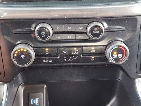 Used 2024 Ford F150 STX RWD image 19