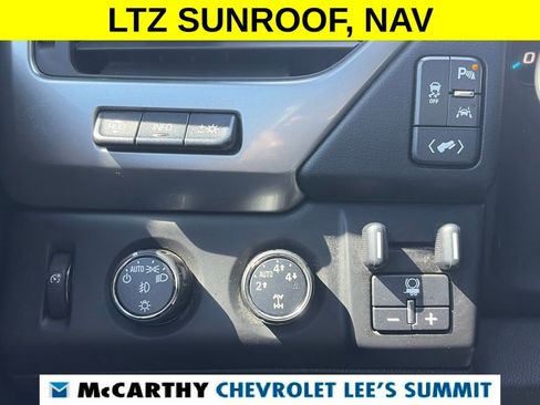 Used 2016 Chevrolet Tahoe LTZ AWD/4WD image 11