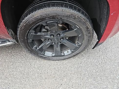 Used 2018 GMC Yukon XL Denali w/ Open Road Package image 10