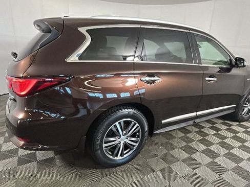 Used 2019 INFINITI QX60 Pure AWD/4WD image 2