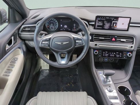 Used 2025 Genesis G70 2.5T w/ Sport Prestige Package image 14