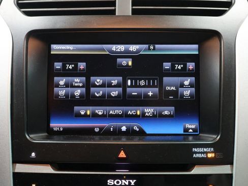 Used 2015 Ford Explorer Limited w/ Equipment Group 302A image 39