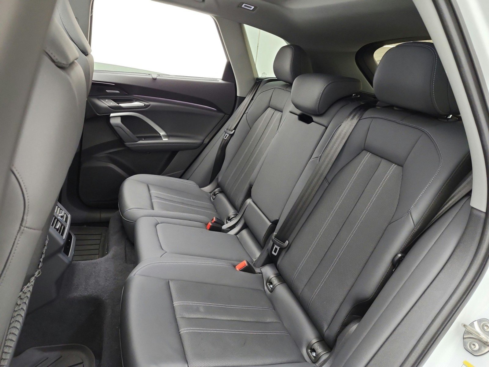 Used 2025 Audi Q5 Premium Plus AWD/4WD image 16