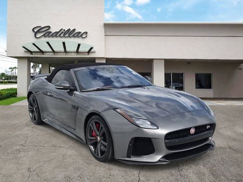 Used 2019 Jaguar F-TYPE SVR image 7