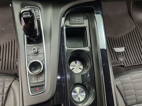 Used 2023 Cadillac Escalade ESV V w/ Heavy-Duty Trailer Package image 25