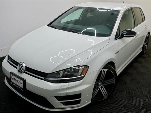 Used 2016 Volkswagen Golf R 4-Door image 2