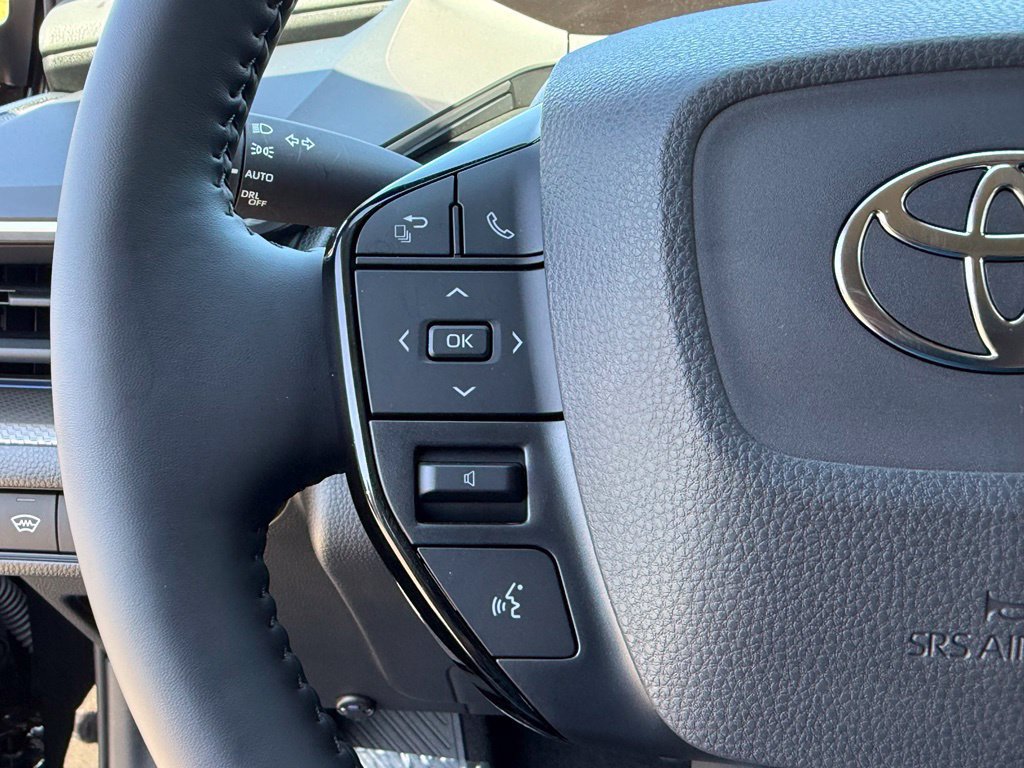 Used 2026 Toyota Prius Limited w/ Limited Premium Package FWD image 24