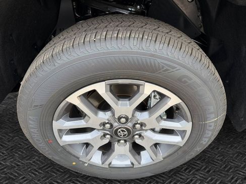 New 2026 Toyota Tundra 1794 Edition AWD/4WD image 11