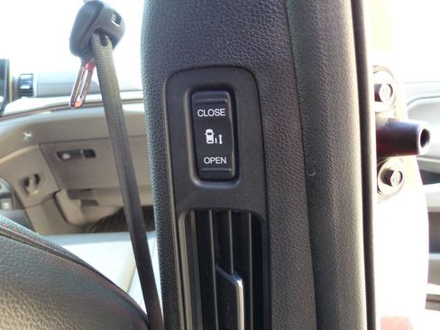 Used 2023 Honda Odyssey Sport image 51