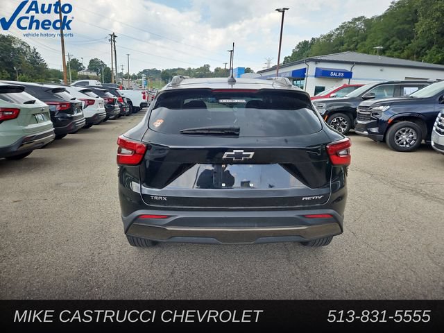 Used 2024 Chevrolet Trax ACTIV w/ Driver Confidence Package FWD image 4