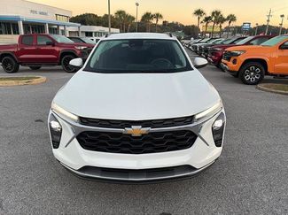 Used 2024 Chevrolet Trax LT video 2