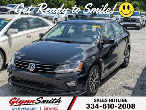 Used 2018 Volkswagen Jetta Wolfsburg Edition FWD image 1