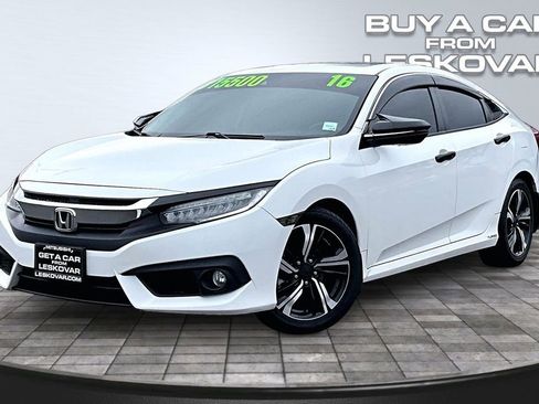 Used 2016 Honda Civic Touring image 12