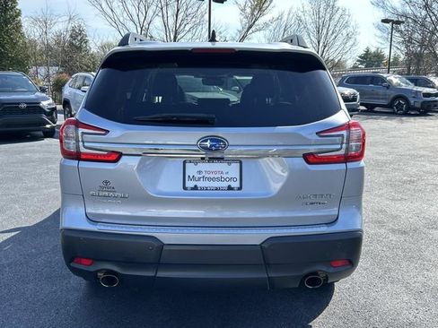 Used 2023 Subaru Ascent Limited w/ Technology Package image 5