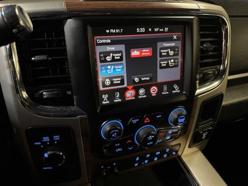 Used 2015 RAM 3500 Laramie w/ Black Appearance Group image 8